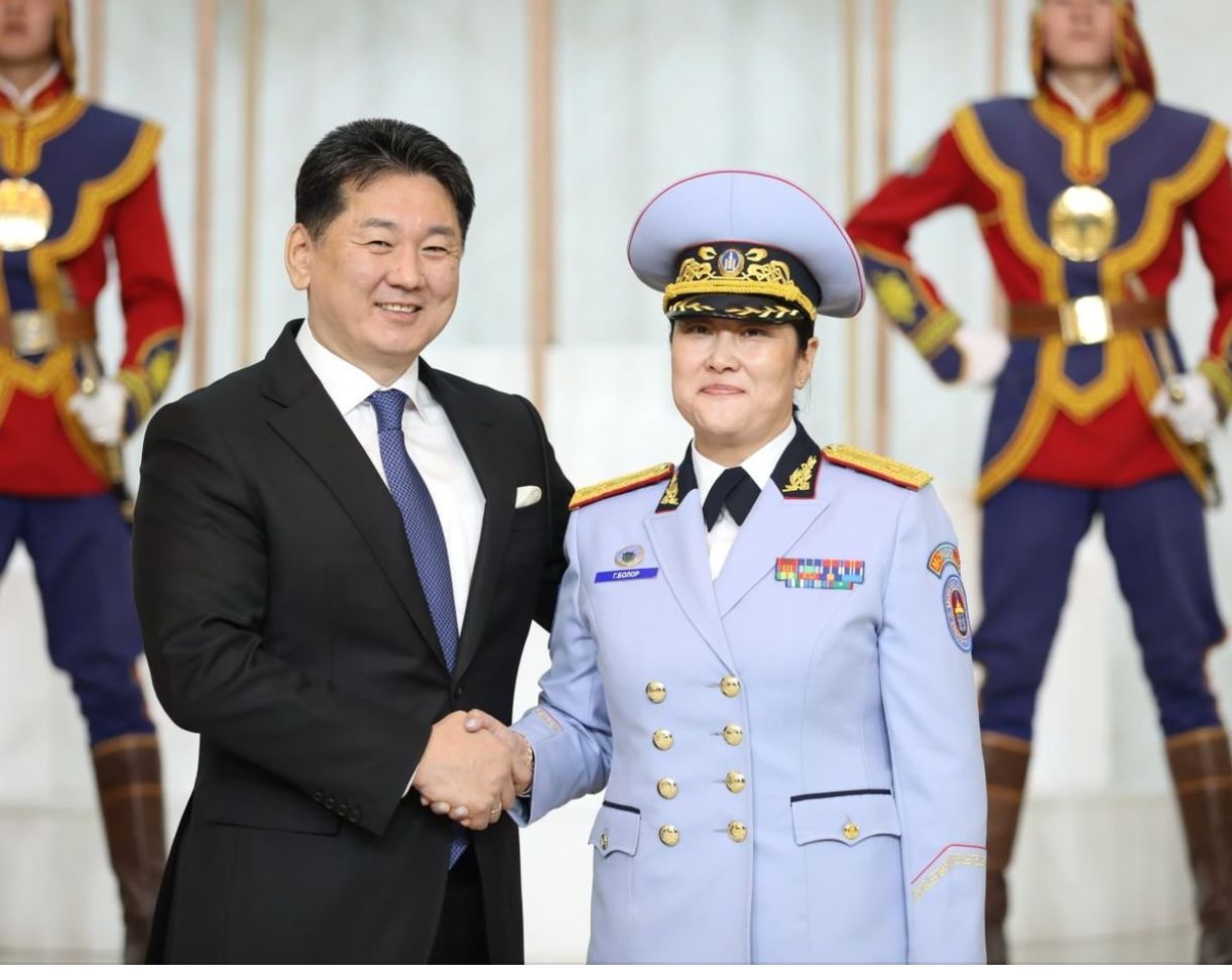 МОНГОЛ УЛС АНХ УДАА ЭМЭГТЭЙ ГЕНЕРАЛ ЦОЛТОНТОЙ БОЛЛОО