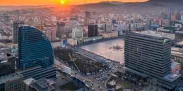 ЦАГ АГААР: Улаанбаатарт 22 хэмийн дулаан байна