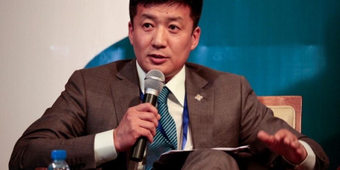 Сангийн сайд асан С.Баярцогтын гурван дүү 96,500 ам.долларын зээл авч, нэг нь ч зээлээ эргүүлэн төлөөгүй байна