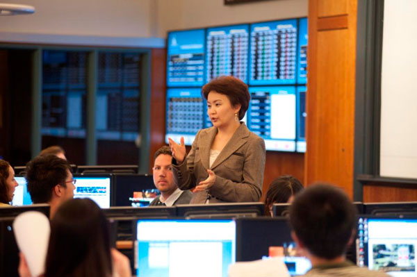 Сан Францискогийн Их сургуулийн захирлаар ажиллаж буй Э.Отгонцэцэг магистрт сурахаар 37,684 ам.долларын зээл авснаа эргүүлэн төлөөгүй байна