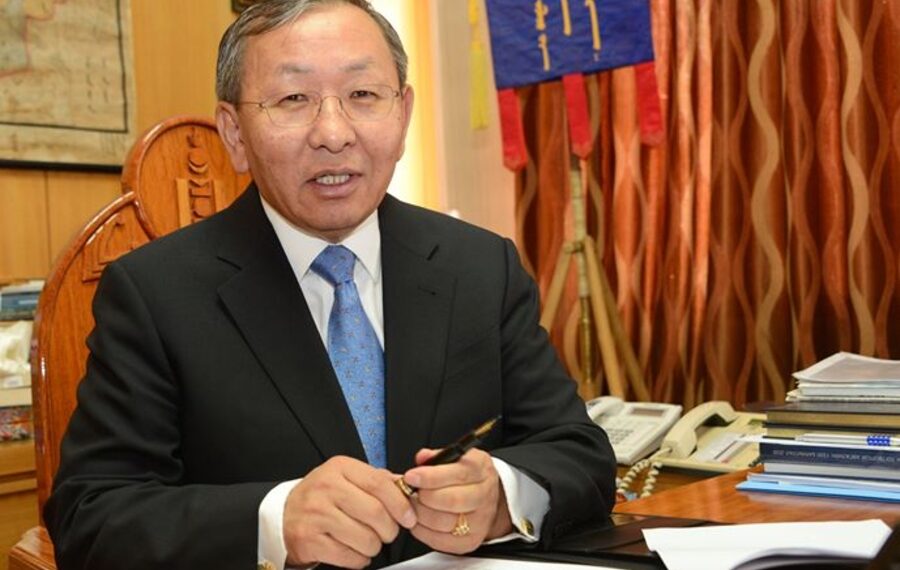 БЗС: П.Цагааны хүү Мөнхтүвшин 16 мянган долларын зээл авч, зээлээ чөлөөлүүлжээ